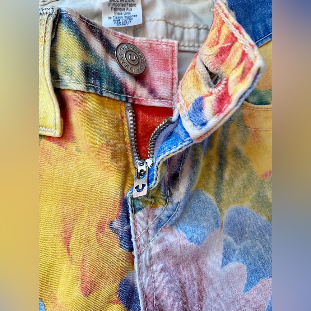 ✨HOST PICK✨ True Religion Casey Floral Skinny Jeans. Size 25 - Picture 6 of 11